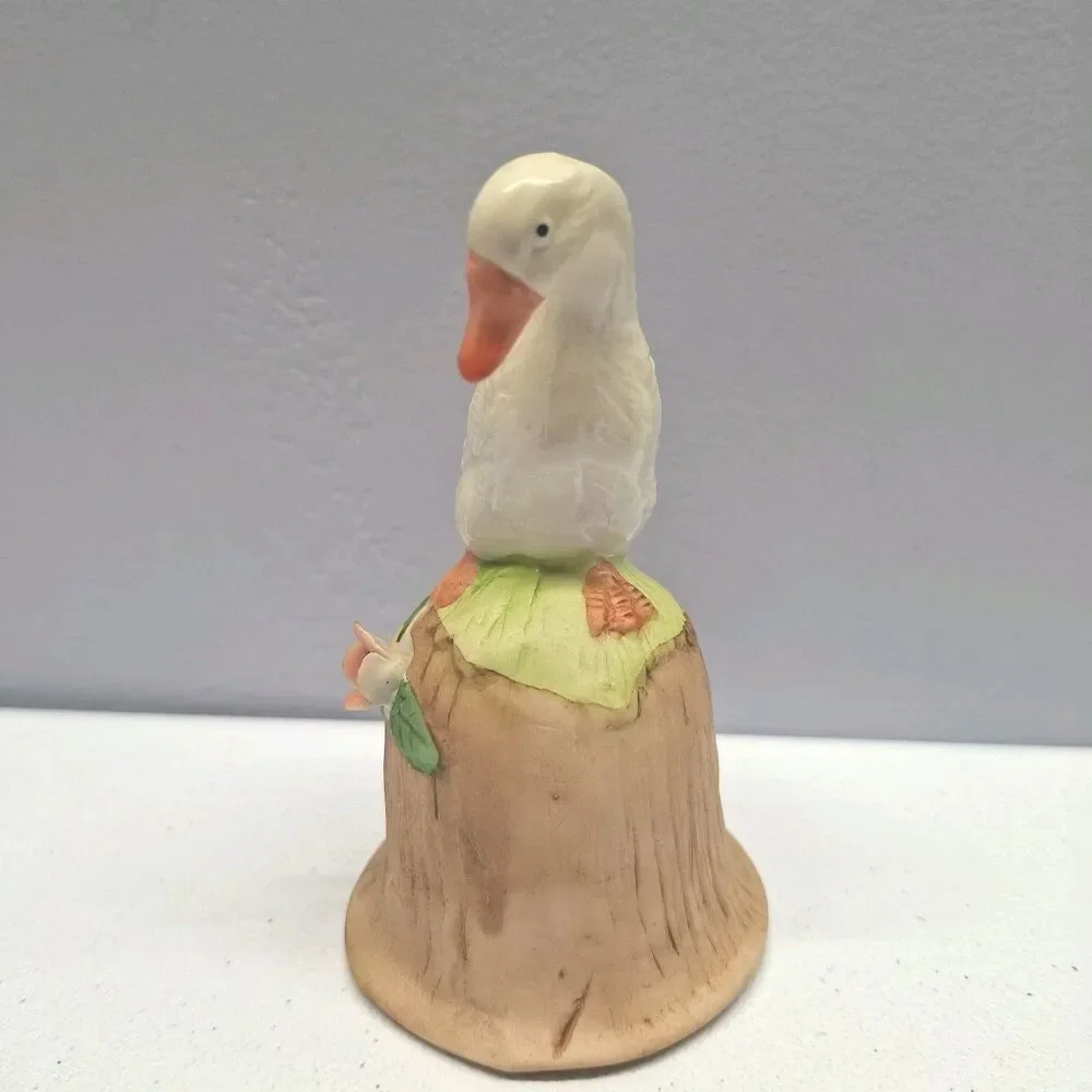 Unbranded vintage ceramic